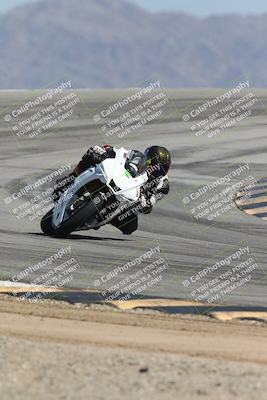 media/Oct-02-2025-Racers Edge (Thu) [[2c91cb6ab3]]/3-B Group/Session 4-Turn 12 (1pm)/